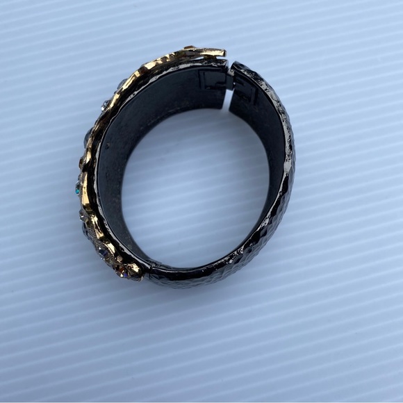 Tat2 Designs Hammered Bangle Bracelet - Picture 3 of 7